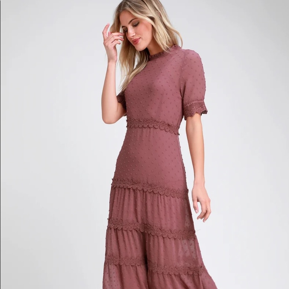 NWOT Lulus Dreaming of You Mauve Purple Swiss Dot Midi Dress Medium XLarge - Picture 2 of 11